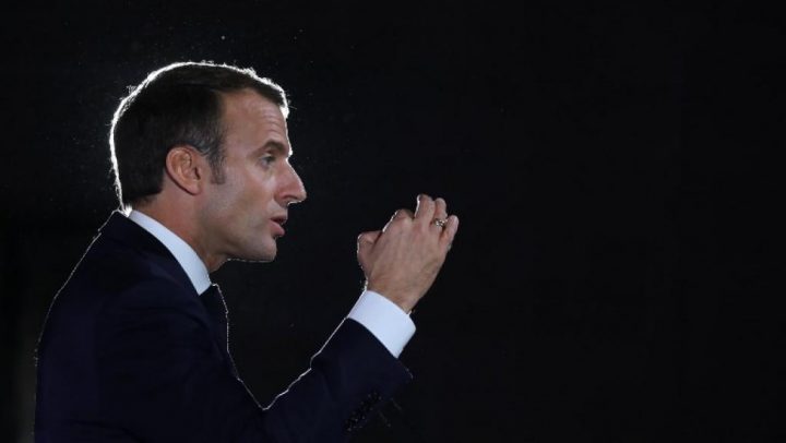 Tổng thống Pháp Emmanuel Macron sẽ trình bày những lựa chọn chiến lược về năng lượng cho tương lai trước Hội Đồng Quốc Gia Chuyển Đổi Sang Kinh Tế Xanh vào ngày thứ Ba 27/11/2018. Ảnh: Ludovic MARIN/AFP