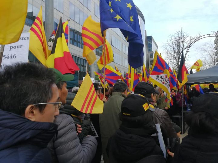 Cuộc biểu tình nhân ngày Quốc Tế Nhân Quyền 2019 trước trụ sở Quốc Hội Âu Châu tại Bruxelles, 10/12/2019. Ảnh FB Dân Biểu Saskia Bricmont, Ủy Ban Thương Mại Quốc Tế Quốc Hội Âu Châu (INTA)