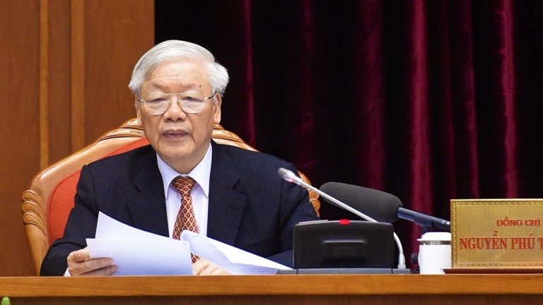 Ông Nguyễn Phú Trọng, Tổng Bí Thư đảng CSVN phát biểu tại Hội nghị trung ương 12 hôm 11/5/2020. Ảnh chụp báo Lao Động