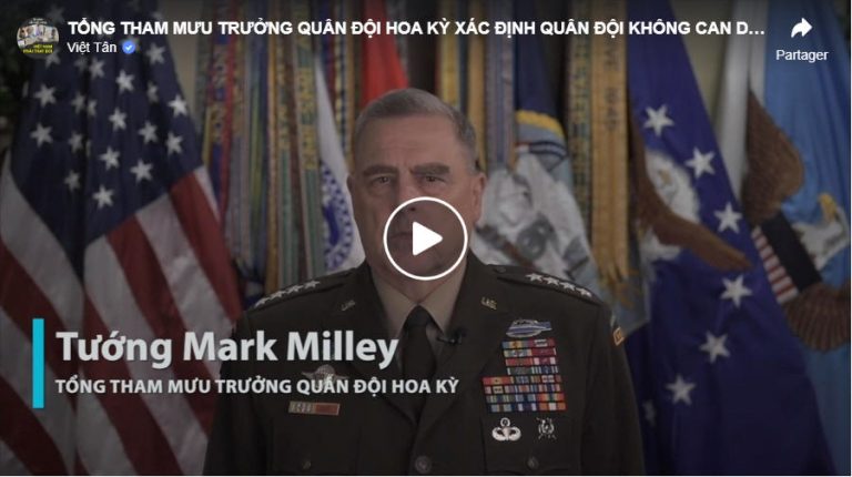 Tướng Mark Milley, Tổng Tham Mưu Trưởng Quân Đội Hoa Kỳ nói, quân đội không can dự vào chính trị trong diễn văn chào mừng tại một buổi lễ mãn khóa tại Đại Học Quốc Phòng ở Washington DC, 11/6/2020.