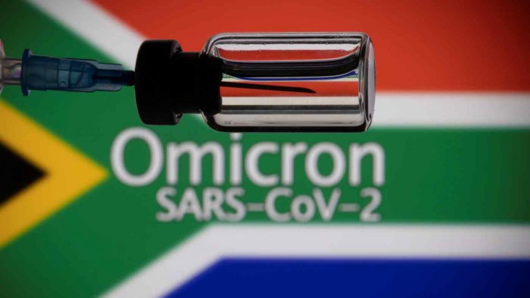 Biến thể Omicron đã được phát hiện ở Phi Châu, Âu Châu, Bắc Mỹ và Á Châu. Ảnh: Reuters