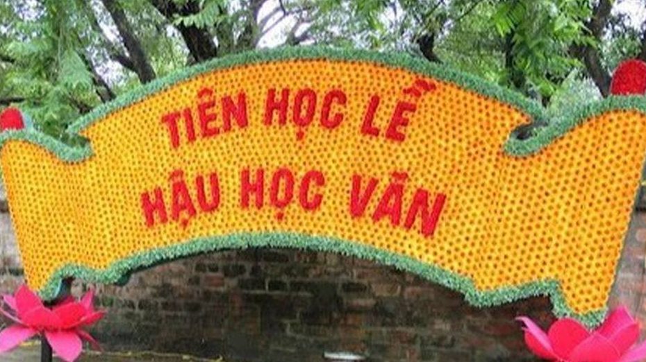 Khẩu hiệu này khá phổ biến ở miền Nam trước 1975, nhưng sau 1975 nó biến mất một thời gian và tái xuất hiện vào khoảng đầu thập niên 1990 (?). Ảnh: Blog Nguyễn Văn Tuấn