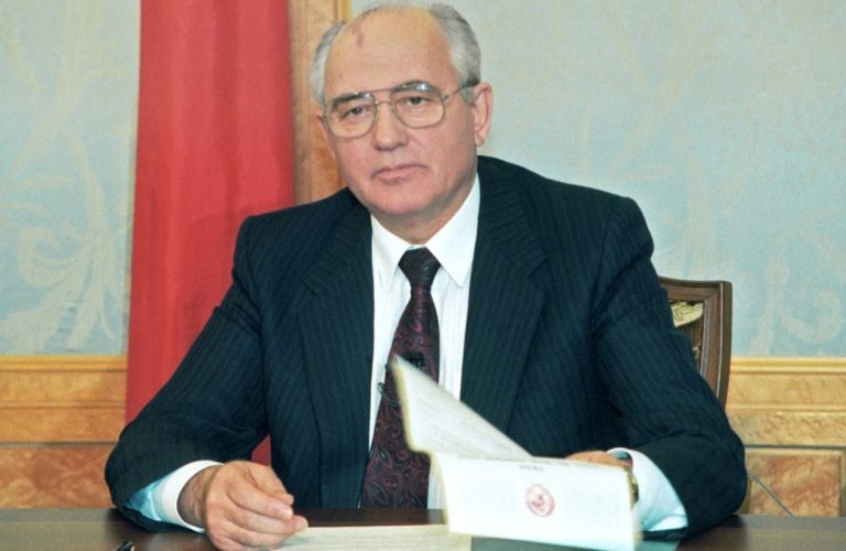 Mikhail Gorbachev, tổng bí thư cuối cùng của đảng Cộng Sản Xô Viết, khi đế chế cộng sản toàn trị Liên Bang Xô Viết sụp đổ 30 năm trước (25/12/1991). Ảnh: Radio Free Europe
