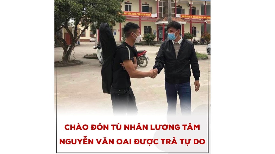Bạn bè chào đón TNLT Nguyễn Văn Oai được trả tự do hôm 19/1/2022 sau 5 năm tù với cáo buộc “chống người thi hành công vụ” và “không chấp hành án.” Ảnh: FB Việt Tân
