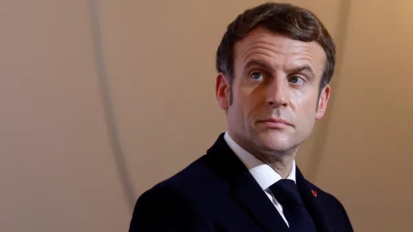 Tổng Thống Pháp Emmanuel Macron, Paris, 1/2022. Ảnh: Gonzalo Fuentes/ Reuters