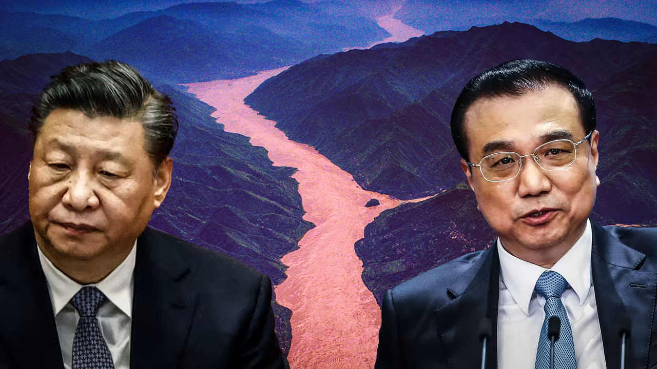 Thủ Tướng Trung Quốc Lý Khắc Cường (phải): "Sông Hoàng Hà và sông Dương Tử sẽ không chảy ngược." Ảnh: Getty Images/Reuters, đồ họa: Nikkei