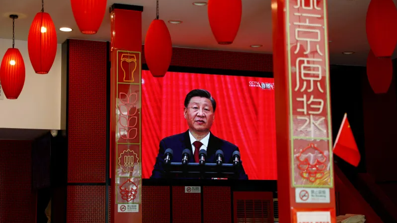 Chủ tịch Trung Quốc Tập Cận Bình phát biểu trong buổi khai mạc Đại hội đảng Cộng Sản Trung Quốc kỳ thứ 20, tháng 10/2022. Ảnh: Tingshu Wang/ Reuters