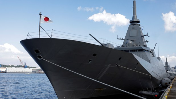 Khu trục hạm tàng hình lớp Mogami của Nhật Bản đang chuyển giao cho Indonesia với hình thức "hợp tác công nghệ." Ảnh: Reuters