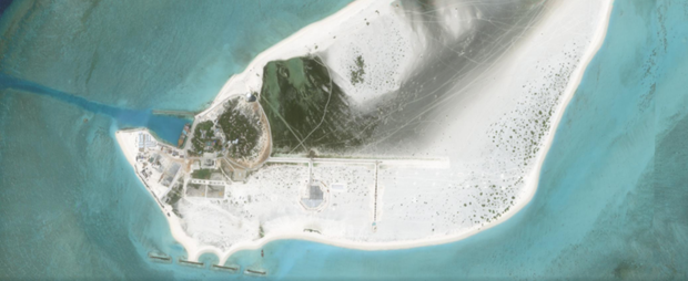 Toàn cảnh đảo Tri Tôn, hòn đảo gần đất liền Việt Nam nhất của quần đảo Hoàng Sa. Ảnh chụp vệ tinh ngày hôm nay, 17/8/2023. Ảnh: Planet/ RFA