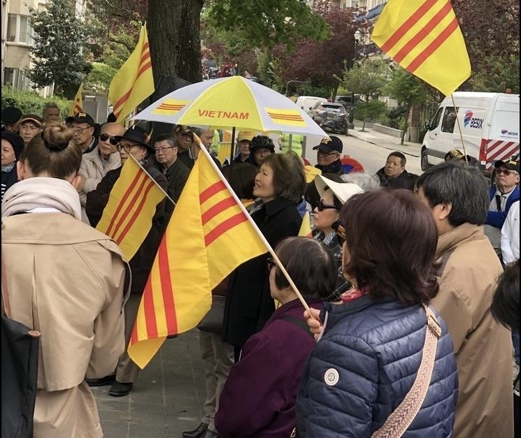 Cộng đồng Việt Nam Tự do tại Vương quốc Bỉ tổ chức biểu tình Ngày Quốc hận 30/4, lúc 3 giờ chiều ngày 30/4/2024