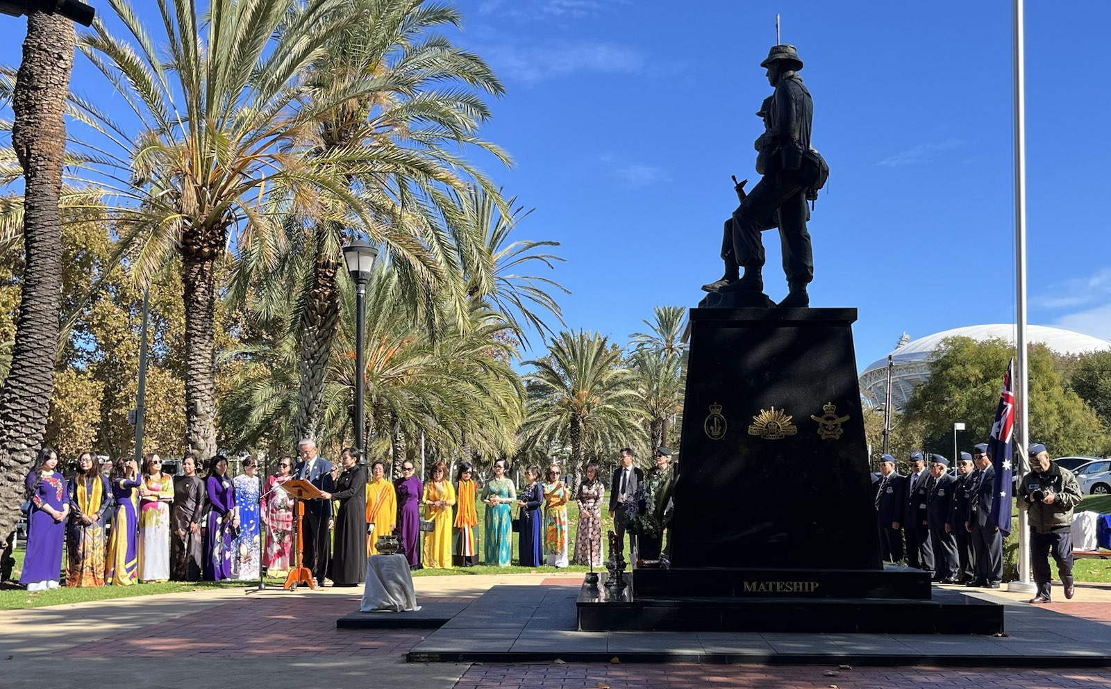 Cộng đồng Người Việt Tự do Nam Úc tổ chức buổi Tưởng niệm Quốc hận 30/4 tại Tượng đài Việt-Úc, thành phố Adelaide ngày 27 tháng 4 năm 2024