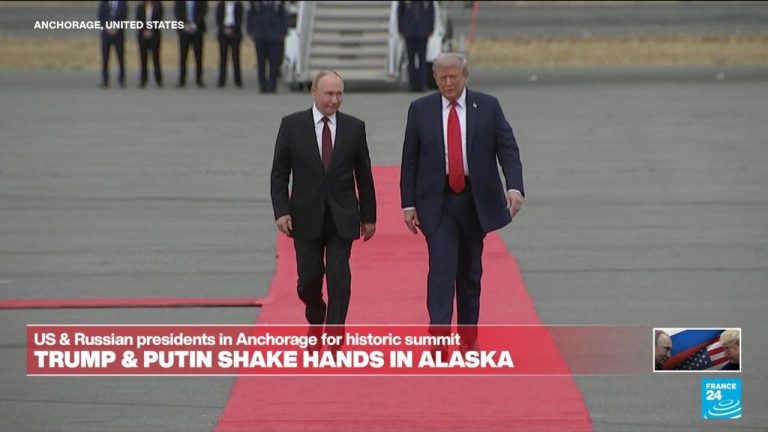 Thượng đỉnh Alaska 2025 giữa Trump và Putin về cuộc chiến Ukraine tại Anchorage, Alaska, Mỹ hôm 15/8/2025. Ảnh: France 24