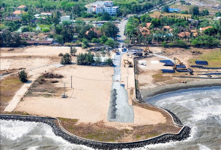 Khu vực cửa biển huyện Cần Giờ là nơi Vingroup đặt mốc khởi công siêu đô thị Vinhomes Green Paradise. Ảnh: Báo Tuổi Trẻ