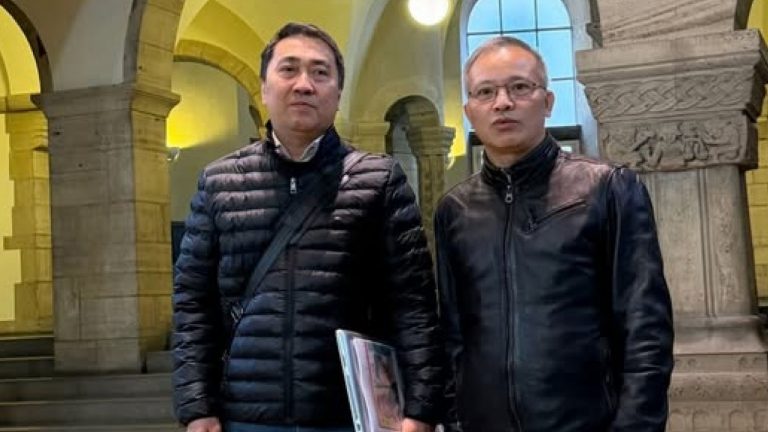 Bộ Công an Việt Nam trong mấy ngày qua đã truy tố Nhà báo Lê Trung Khoa (trái) và Luật sư Nguyễn Văn Đài (phải) qua cái gọi là  “tuyên truyền chống Nhà nước,” dù cả hai đang sinh sống hợp pháp tại Đức