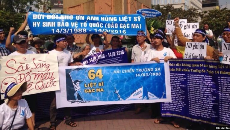 Biểu tình tưởng niệm trận chiến Trường Sa ở Việt Nam năm 2016. Ảnh: Internet
