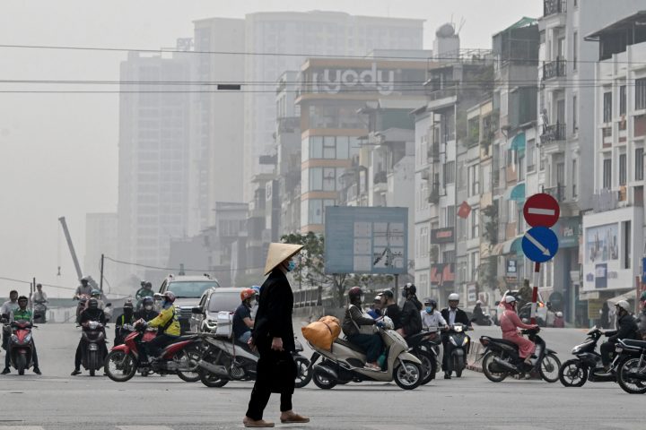Việt Nam tuy phát triển nhưng có nhiều đàn áp đang xảy ra. Ảnh minh họa: Nhac Nguyen/ AFP via Getty Images