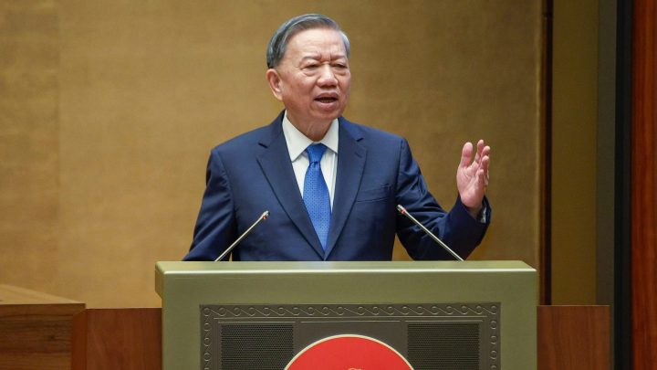 Tô Lâm - Tổng Bí thư ĐCSVN phát biểu chỉ đạo về bộ tứ nghị quyết mà truyền thông trong nước gọi là "bộ tứ trụ cột' trong hội nghị toàn quốc quán triệt Nghị quyết 66 và Nghị quyết 68 hôm 18/5/2025. Ảnh: Báo Thanh Niên