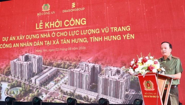 Thứ trưởng Bộ Công an Đặng Hồng Đức tại lễ khởi công Dự án xây dựng nhà ở cho lực lượng công an tại Hưng Yên hôm 2 tháng Tám, 2026