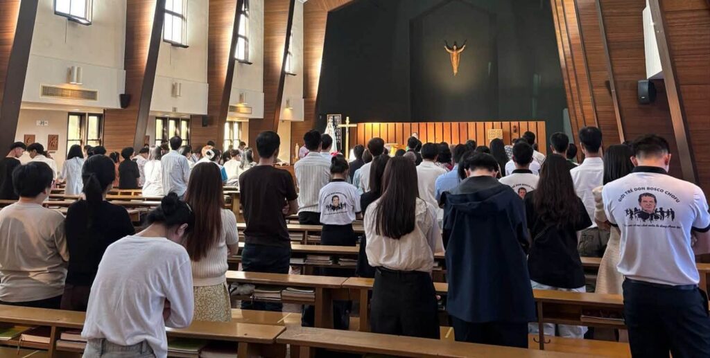 Thánh lễ cầu an cho ông Francis Xavier Nguyễn Đức Thuận và ông Pascal Trần Hiệp tại Nhà thờ Kichijoji, Tokyo, Nhật Bản hôm 11/10/2026